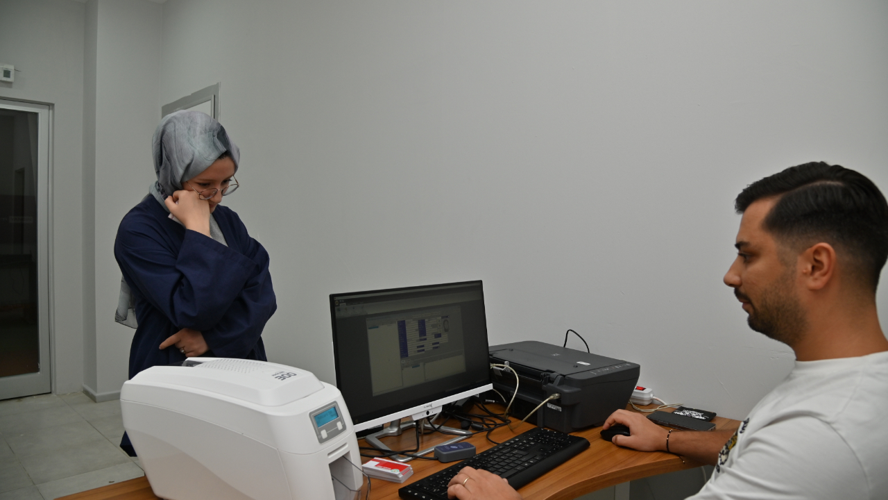 MCBÜ’de Öğrencilere Manisakart Kolaylığı