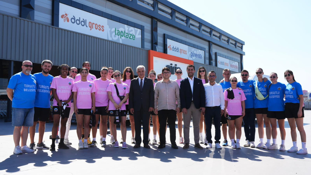 Turgutlu Belediyesi Kadın Basketbol Takımına Adal Gross’tan Göğüs Sponsorluğu