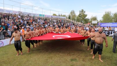 Turgutlu’da 5. Yağlı Pehlivan Güreşleri 5 Ekim’de Başlıyor