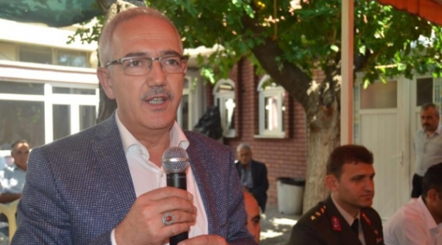 Ak Partili Bilen, Gördes&#039;te Bayramlaştı