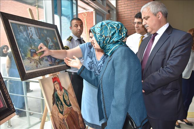 Devlet Hastanesinde Otizme Yansıyanlar Sergisi Açıldı