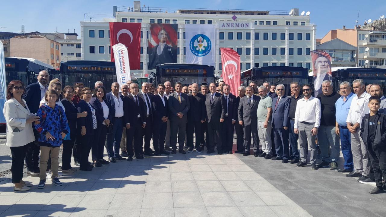 Başkan Dutlulu: “Ulaşım Sorununa 15 Yeni Araçla Çözüm Üretiyoruz”