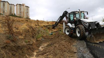 Edremit Belediyesi Sağanak Yağışlara Karşı 7/24 Görevde