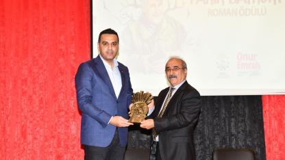 Fakir Baykurt Roman Yarışması’nda ödül İlhan Soytürk’e