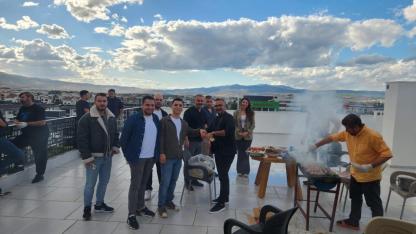 Mansiad Mangal partisinde buluştu