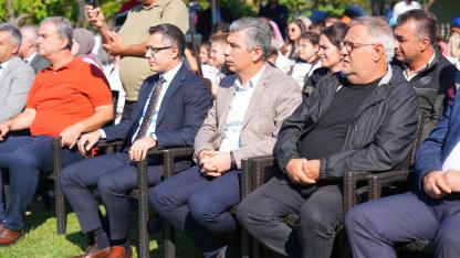Soma’da Zeytin Hasadı Şenliği: Başkan Okur’dan Birlik ve Bereket Mesajı