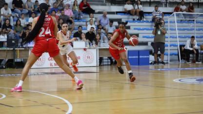 Turgutlu Belediyesi Kadın Basketbol Takımı İlk Deplasmanına Çıkıyor