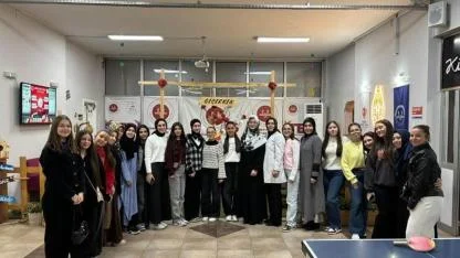 Akhisar ve Soma’da Gençlik Köprüsü Kuruldu