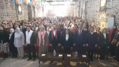 Arınç: “Türkiye’nin Yarınını Kadınlar İnşa Ediyor” dedi