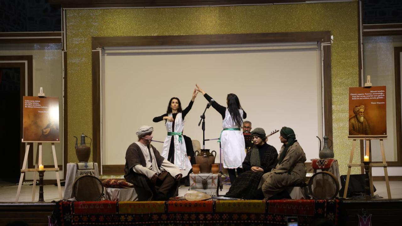 Bedesten’de ‘Aşk ile Akıl’ buluşması