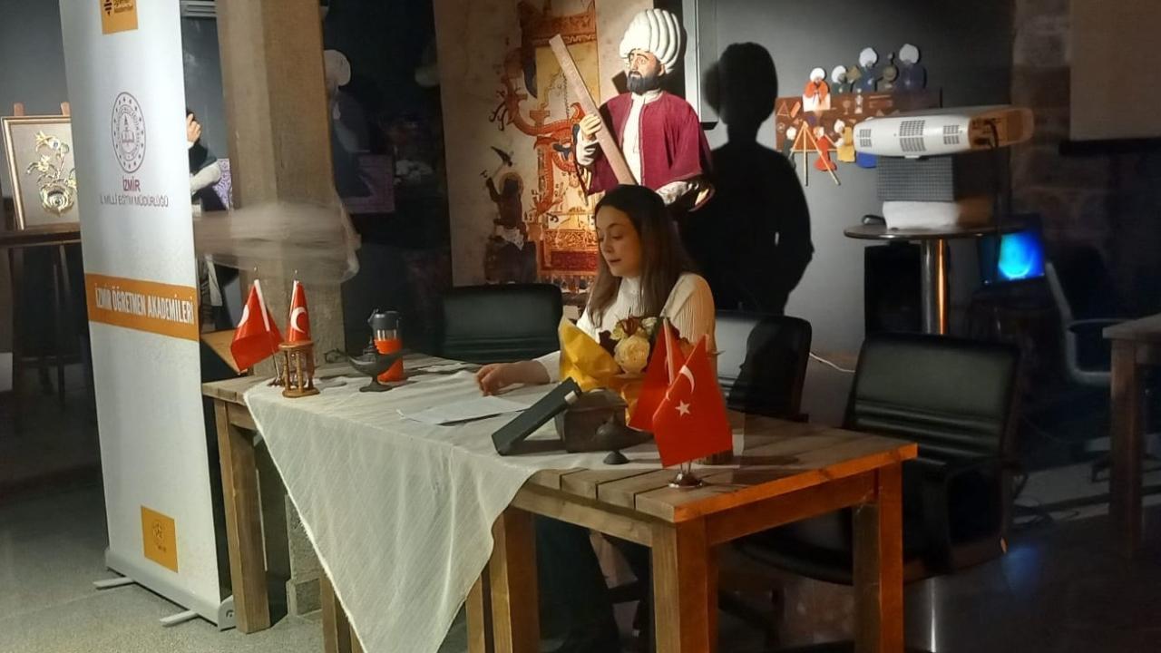 İzmir’de Felsefe ve Düşünce Akademisi’nde ekoloji oturumu