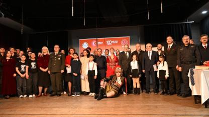 Manisa’da 24 Kasım Öğretmenler Günü Törenle Kutlandı