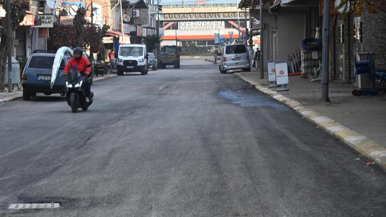 Salihli’de Garaj Caddesi’nde Asfalt Tamamlandı