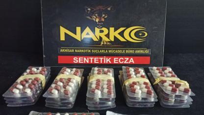 Akhisar’da 11 Bin 750 Hapla Yakalanan 5 Kişi Tutuklandı