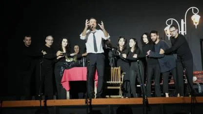 Akhisar’da ‘Ben Ruhi Bey Nasılım?’ oyununa büyük ilgi