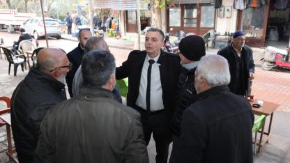 Başkan Hakan Şimşek’ten çarşı esnafına ziyaret