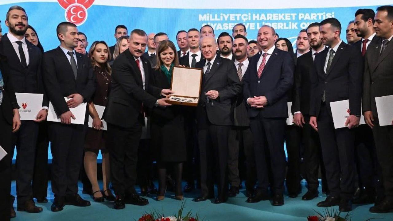 MHP Liderlik Okulu’ndan Manisa ve Akhisar’a gurur