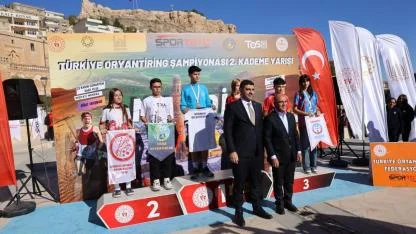 Manisa Oryantiringde 9 Madalya 5 Kupa Kazandı