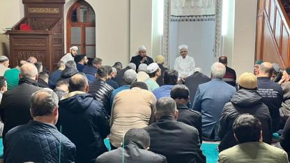 Akhisar’da Regaip Kandili Manevi Coşkuyla İdrak Edildi