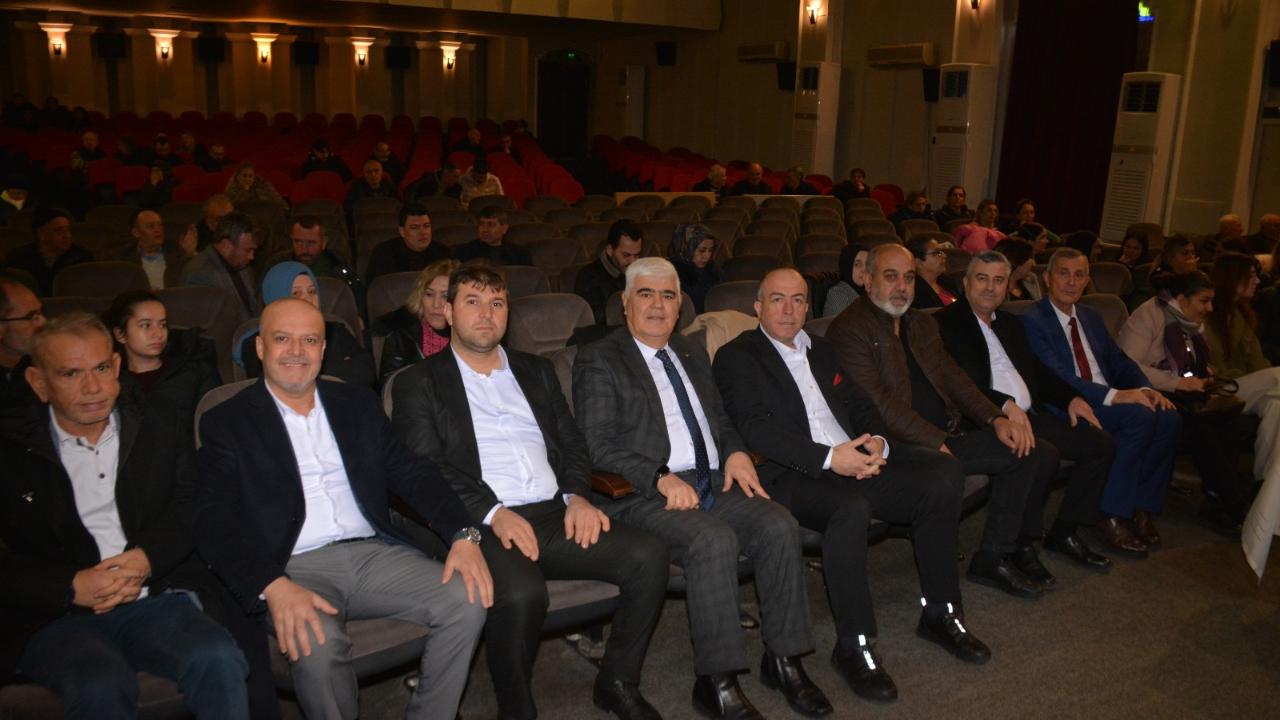 Akhisar Terziler Odası’nda Sami Ekerbiçer Güven Tazeledi