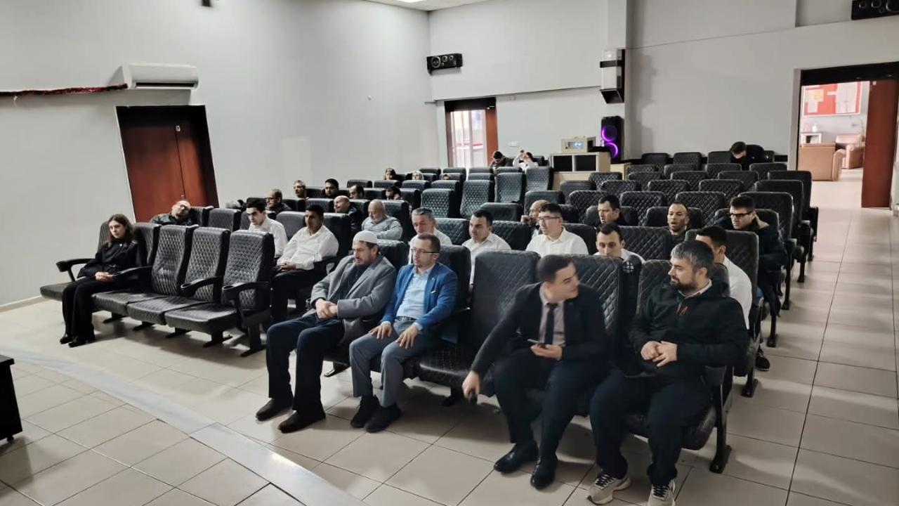 Akhisar'da Rehabilitasyon Merkezinde Anlamlı Kandil Programı