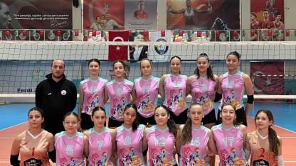 Akhisar’ın Küçük Sultanları Finallere Hızlı Başladı: 3-0