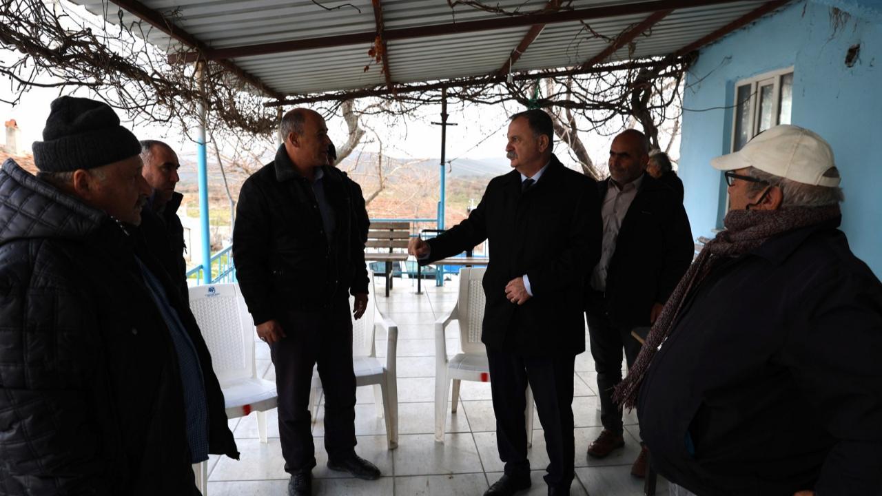 Başkan Semih Balaban Karaveliler’de vatandaşı dinledi