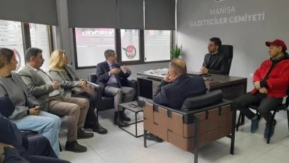 DEVA’lı Mehmet Emin Ekmen’den Manisa Gazeteciler Cemiyeti’ne ziyaret