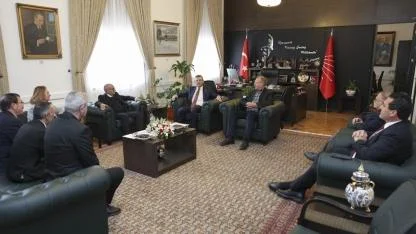 Emekliler Özgür Özel'e Teşekkür Etti