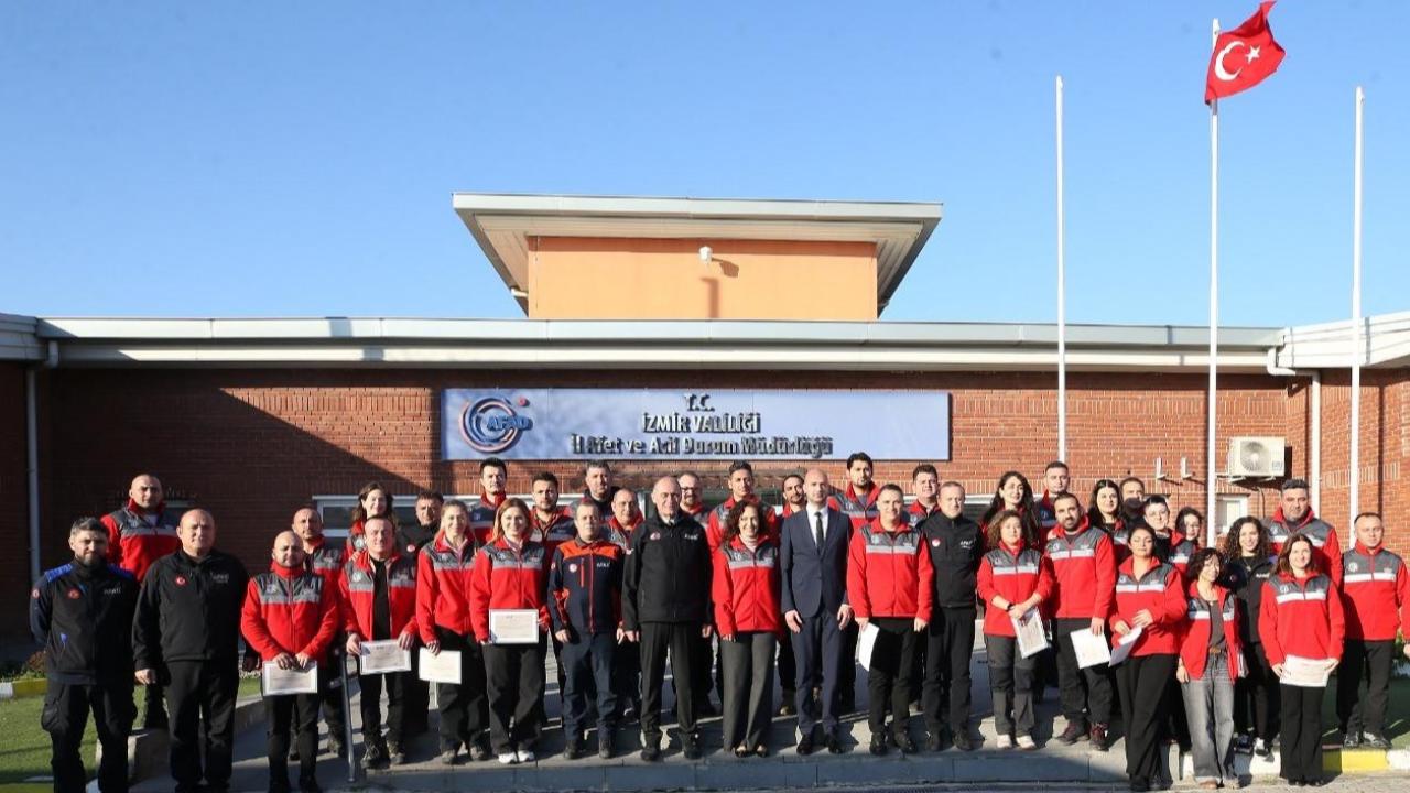 Karşıyaka’da Afetlere Karşı Dev Seferberlik: Gönüllü Ordusu Kuruldu