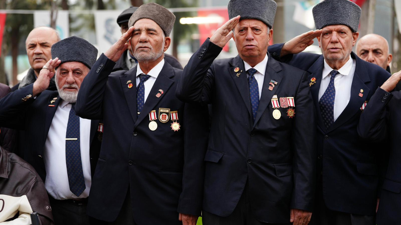 Manisa’da Sarıkamış Hüznü: 224 Şehide 224 Karanfil