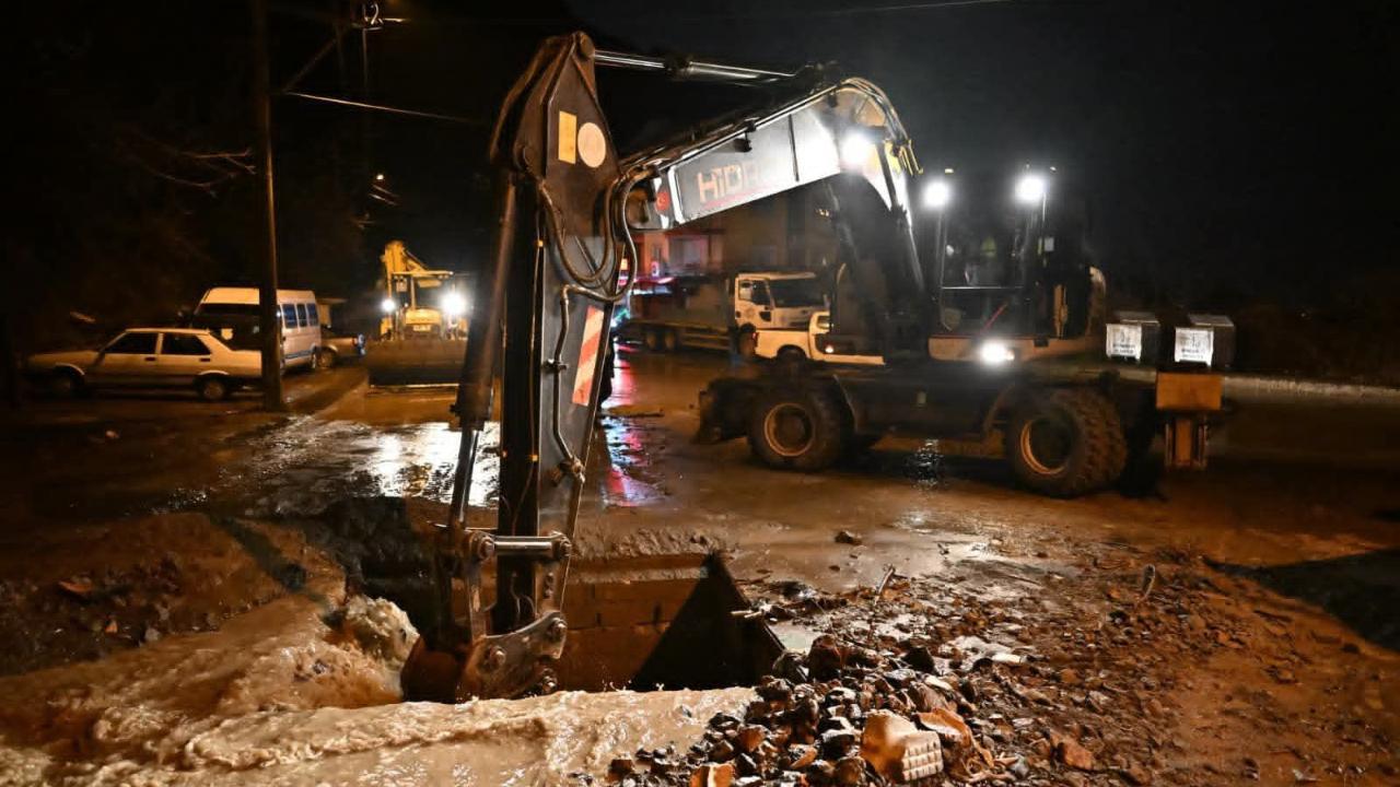 Manisa’da Sel Felaketi: Başkan Dutlulu Sahaya İndi