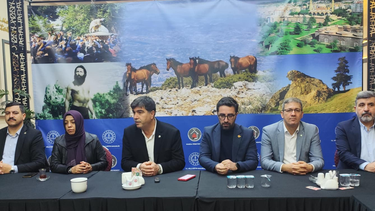 Memur-Sen Manisa’dan Gazetecilere Anlamlı Davet