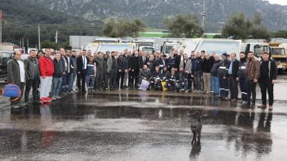 Şehzadeler’de Sabah Mesaisi Emekçi Sofrasında Başladı