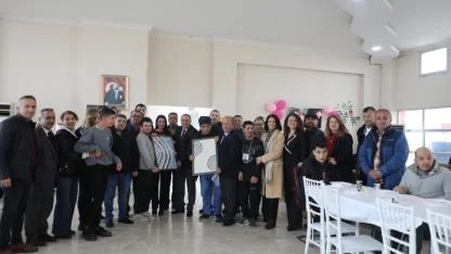 Yunusemre’de Muhtarlardan Kandil Hayrı: Protokol Buluştu