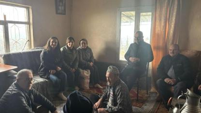 CHP Akhisar’dan Engelli Çocuklara Bayram Desteği