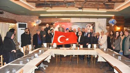 Manisa Dostlar Meclisi’nde şehit aileleriyle buluşma