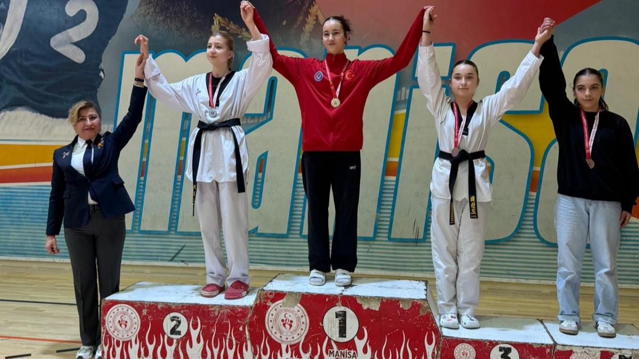 Manisa’da Okul Sporları Taekwondo Yıldızlar İl Birinciliği Tamamlandı