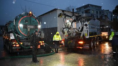 Manisa’da sel seferberliği: Binlerce talep çözüme kavuştu