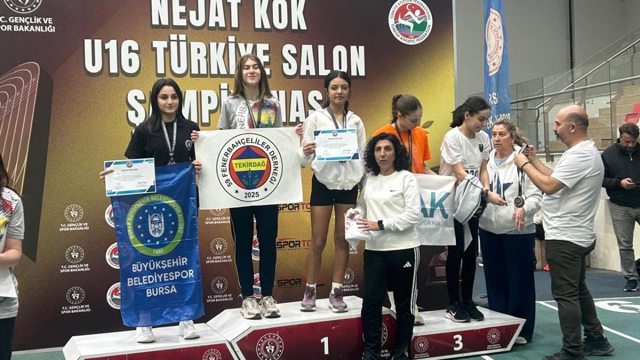 Manisa'nın Gururu: Atletizmde Çifte Madalya