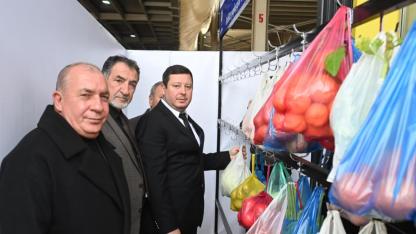 Salihli’de “Askıda Sebze-Meyve” dayanışması başladı