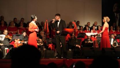 “Sevda Faslı” Konseri Akhisarlılara Unutulmaz Bir Gece Yaşattı