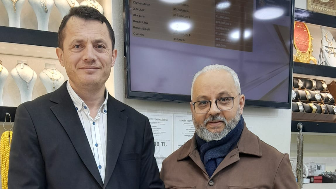 Sevgililer Günü Hareketliliği: Tektaş ve Kolye Gözde