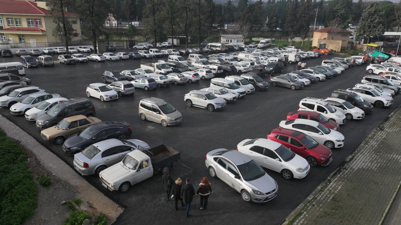 Vatandaşlar İstedi, Büyükşehir Yerine Getirdi: Hastane Otoparkı Yenilendi