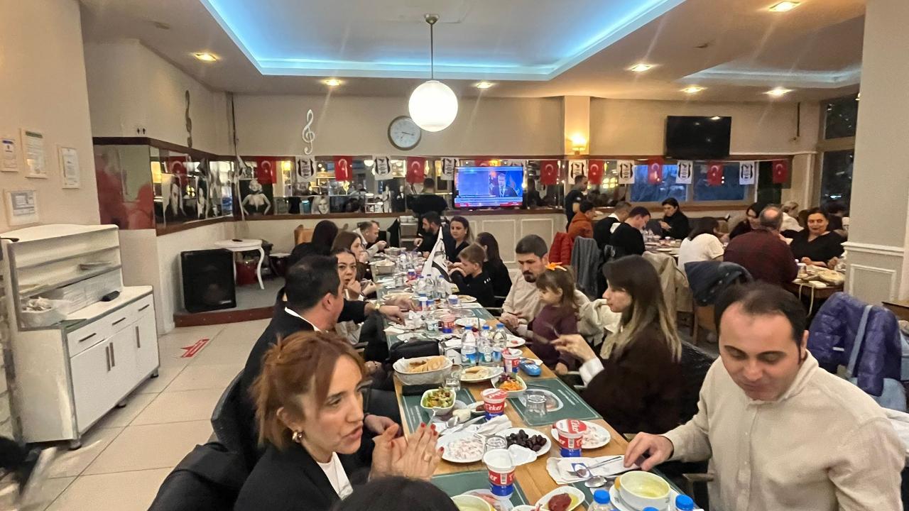 Akhisar'da Beşiktaşlılar İftar Sofrasında Buluştu