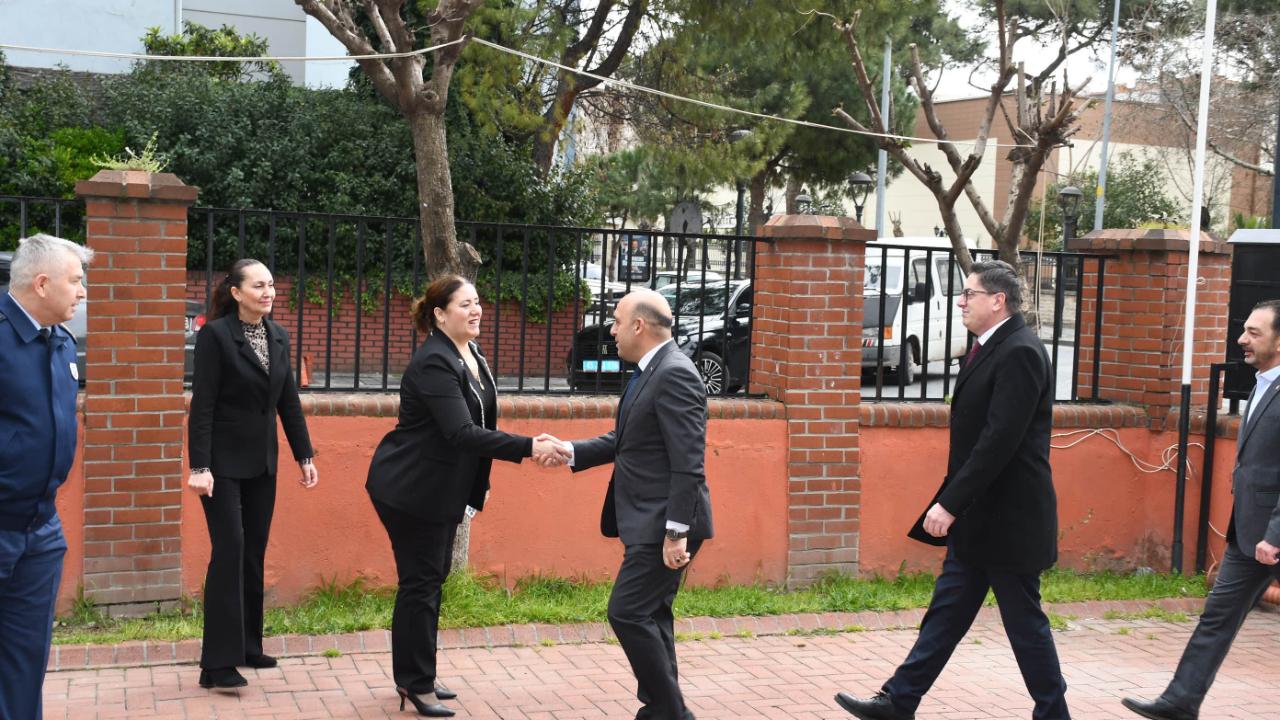 Akhisar’da Geleneksel Bayramlaşma Töreni Gerçekleştirildi