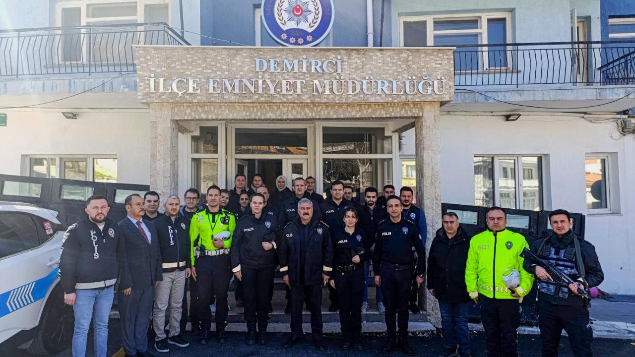 Manisa Emniyet Müdürü Fahri Aktaş İlçeleri Mercek Altına Aldı