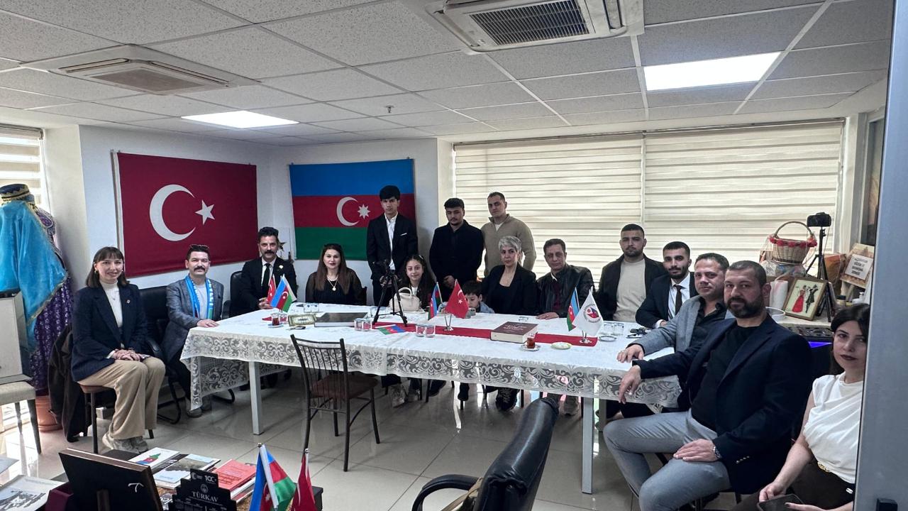 Manisa'da Azerbaycan Kültür ve Sanat Rüzgarı Esti