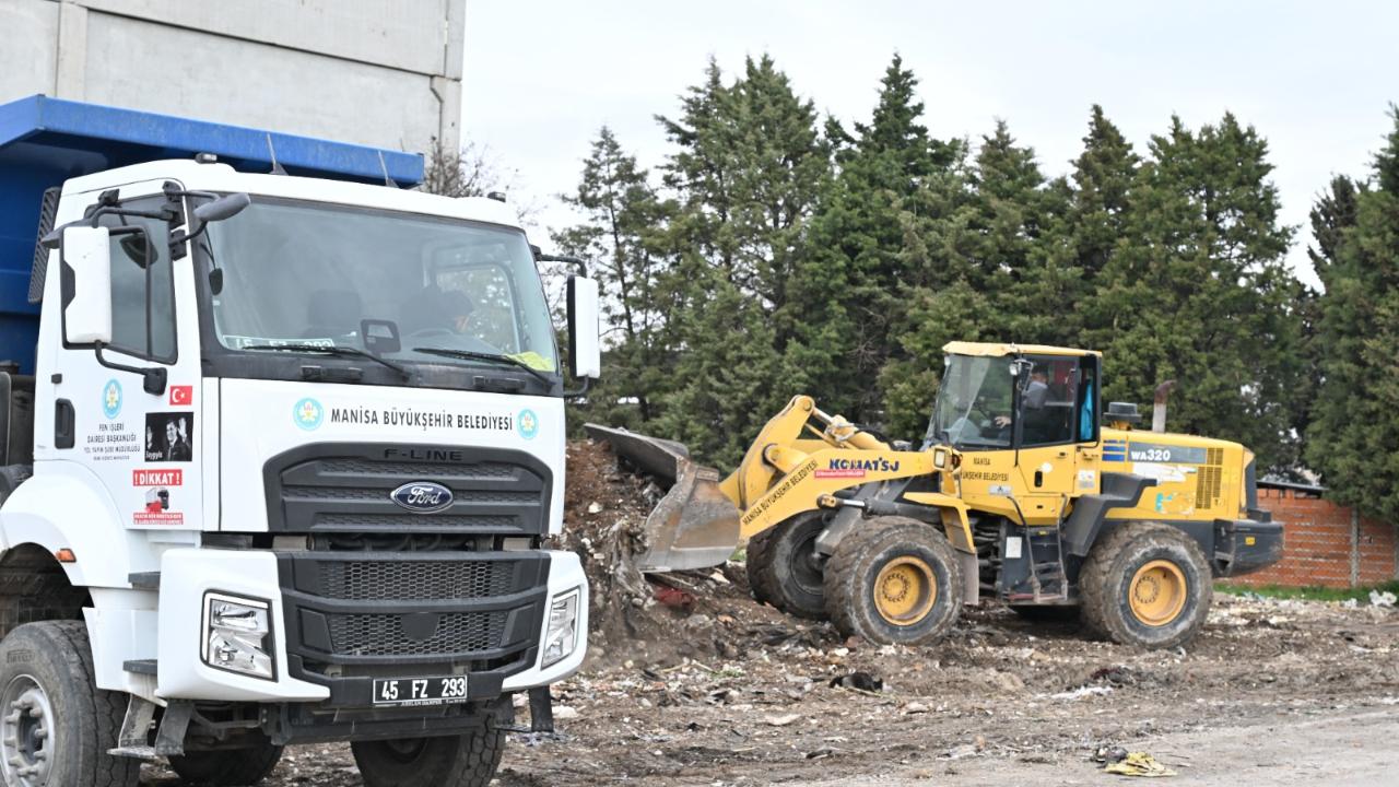 Manisa’da kaçak atığa karşı temizlik seferberliği