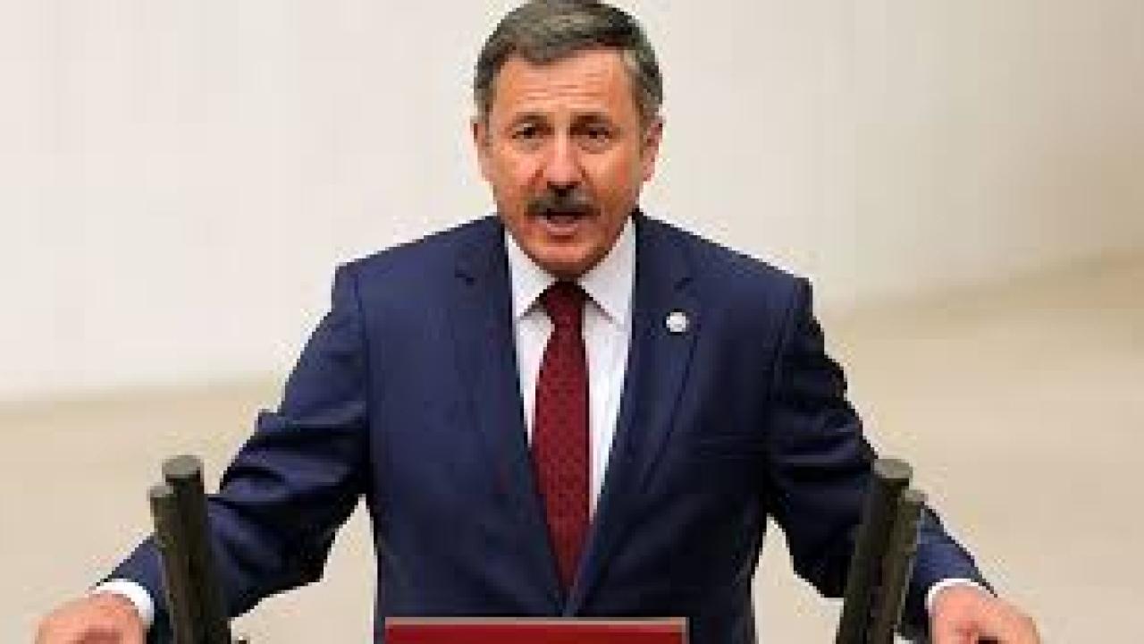 Özdağ: Tekstil sektörü ciddi kriz altında